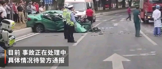 香港澳門今晚一肖必中,開(kāi)“斗氣車”引發(fā)嚴(yán)重事故