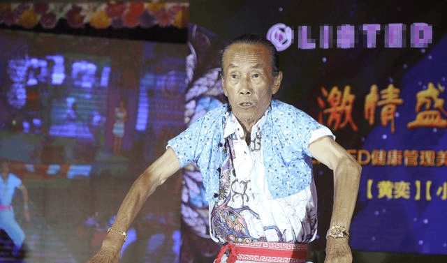 香港搖錢樹論壇免費大公開,藝術(shù)家劉蘭芳81歲高齡仍堅持練功